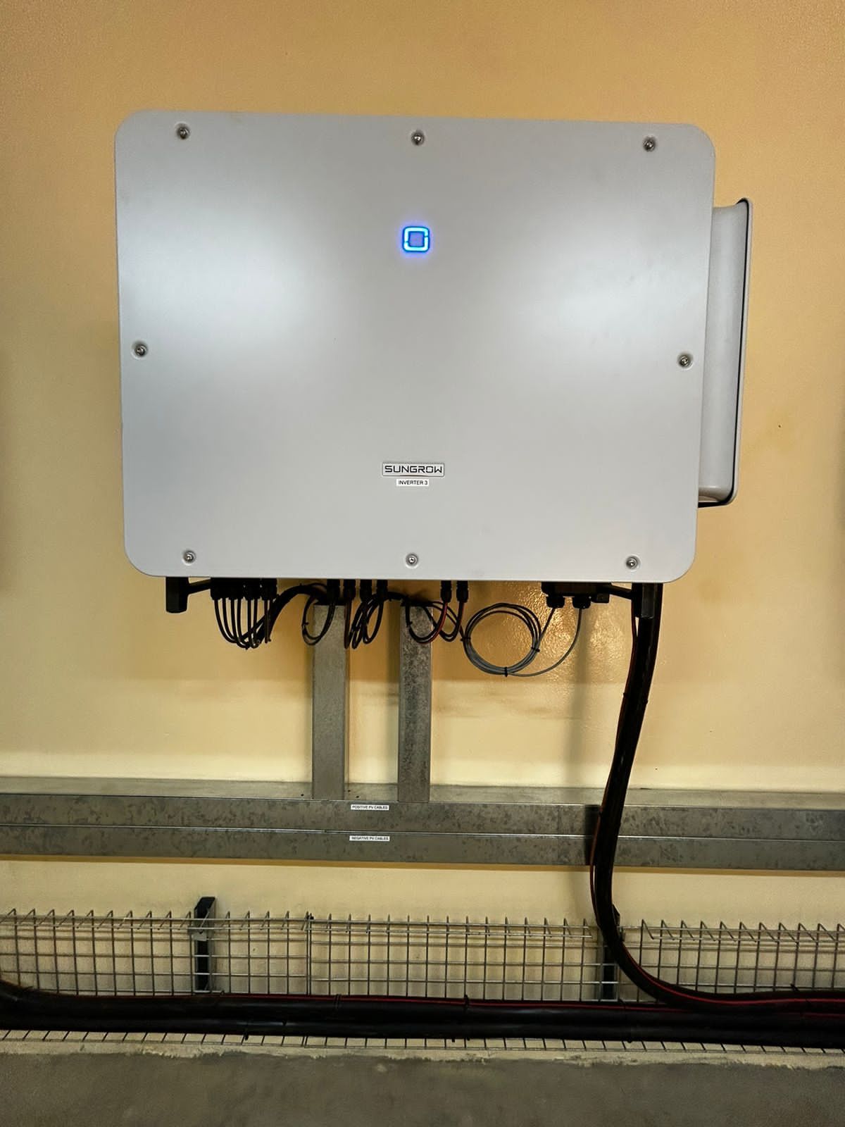 Commercial inverter with neatly dressed cabling into the trunking